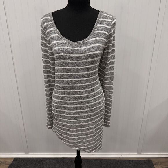 Lane Bryant Dresses & Skirts - Lane Bryant Dress 14/16 L XL Metallic Shimmer Striped Asymmetric Hem Long Sleeve